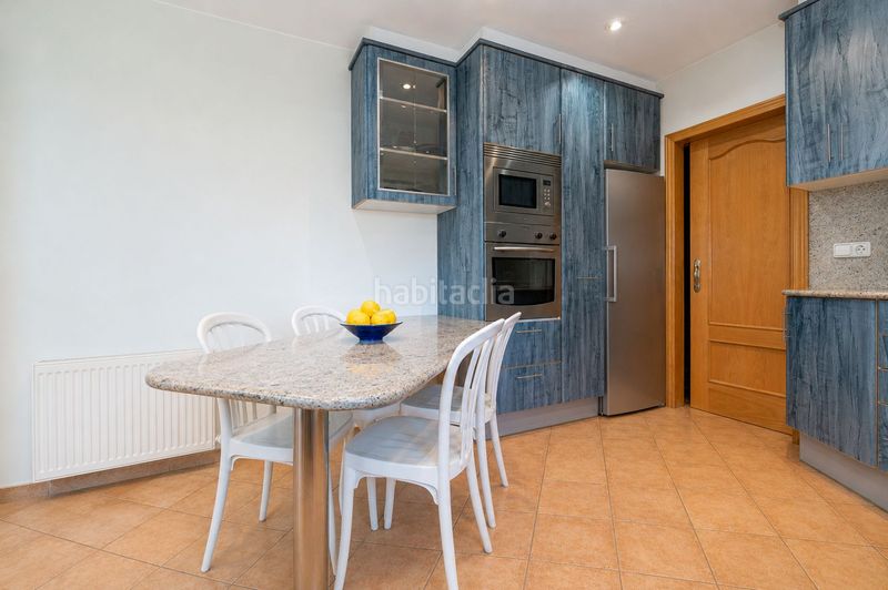 Foto fa33e262-8c29-424b-9a8a-c2ac58ec9e4b. Xalet amb aparcament piscina a Montgrí Empuriabrava