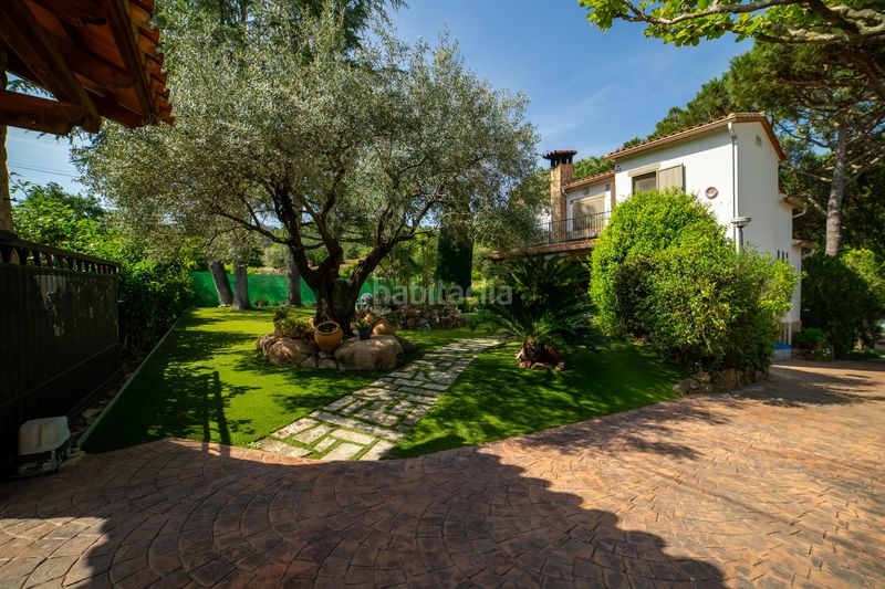 Foto 04fa34d3-f234-4c71-8d7b-84f64f23f7bf. Masia a Caldes de Malavella