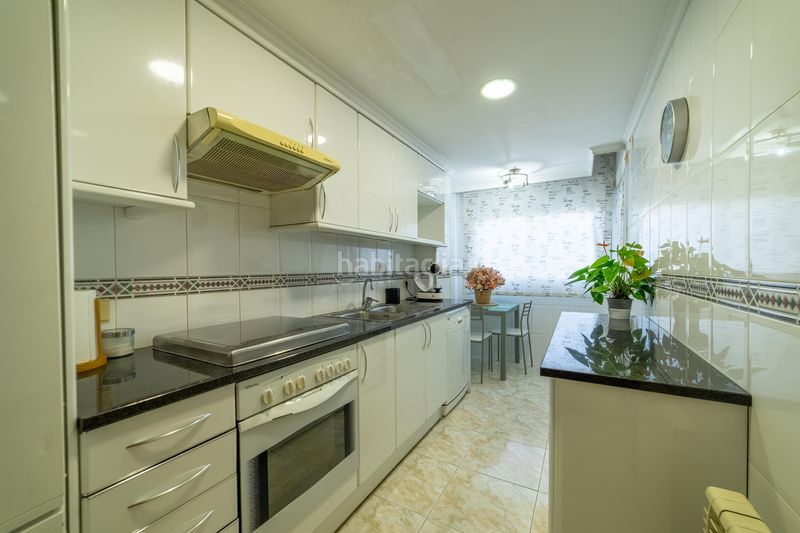 Foto 2ef91d8e-bbf4-458b-8dba-60be127641b6. Apartamento piso en Centre Salt
