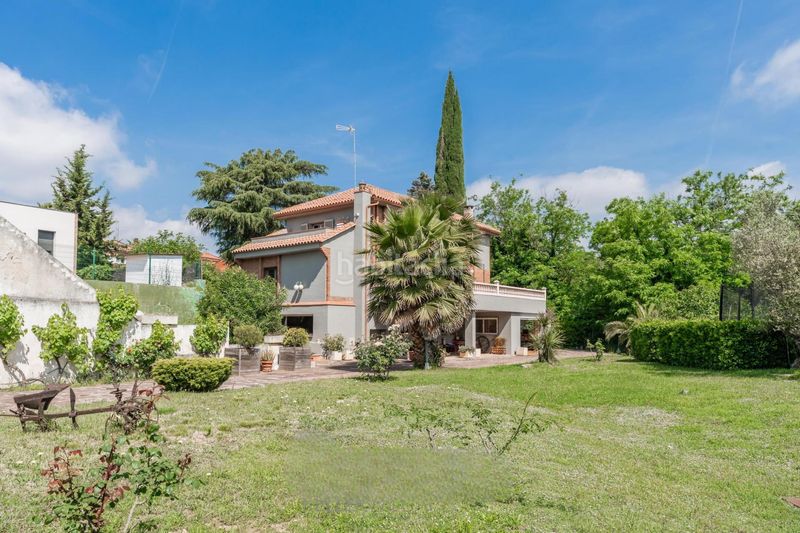 Foto 31b5f2fe-1239-4238-a52e-b3652dbab02c. Chalet con parcheggio piscina in Ametlla del Vallès (L´)
