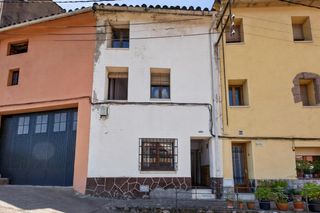 Maison jumelée  Carrer del castell. Casa en el centro histórico de arbúcies