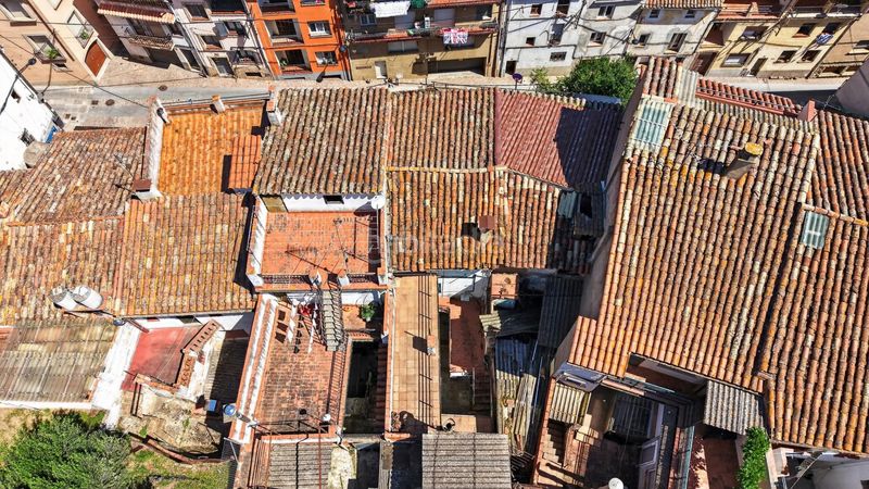 Foto e84a6bfc-5caa-4726-a1e7-8991ffcd8de0. Casa adossada a Arbúcies