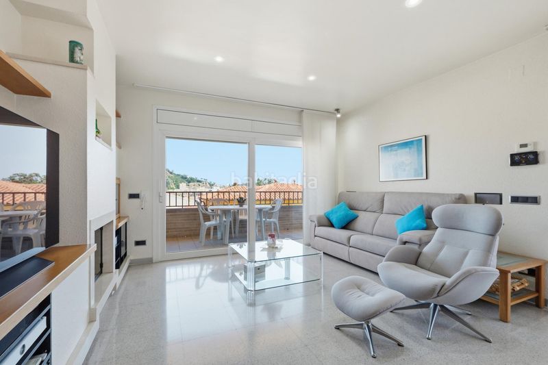Foto 833da65d-8ba7-41b1-bcfe-b98478746efa. Chalet avec parking dans Centre Blanes