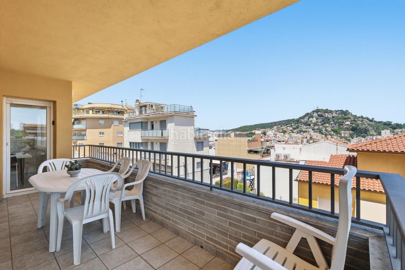 Foto c326fe5a-8232-463b-a57e-bac21ea1b532. Chalet avec parking dans Centre Blanes