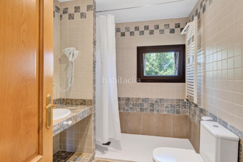 Foto eb0d114c-1e81-4d80-816a-64184e136e85. Xalet amb aparcament piscina a Mollet de Peralada