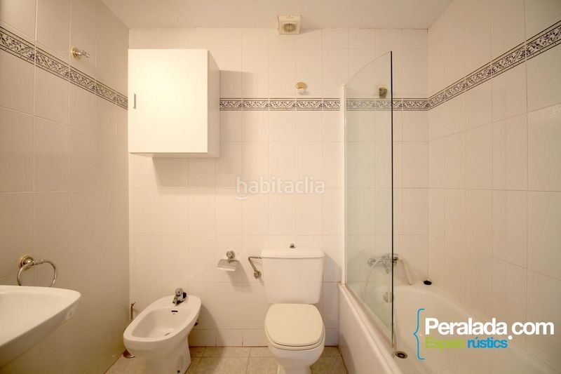 Foto c3114d60-7c65-43d4-8f62-42edf63f8753. Apartament a Banyoles