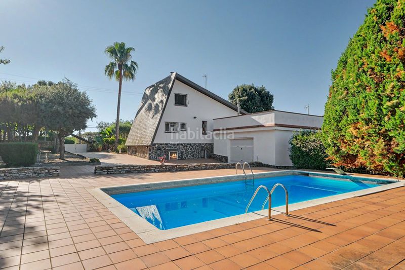Foto 9006d996-6698-44d6-8908-f99b0474e572. Xalet amb aparcament piscina a Bescanó