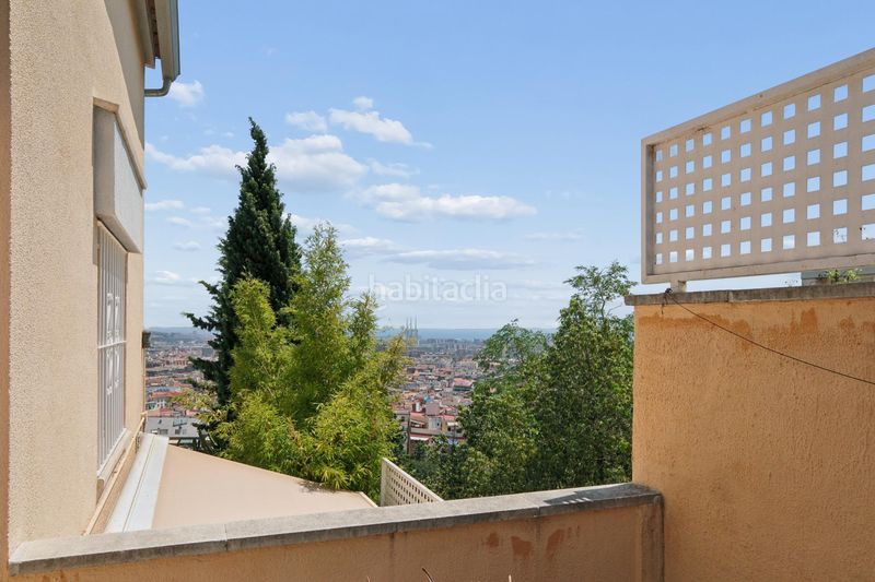 Foto 41bfe3b9-3557-4cfa-bb5b-1112890891f2. Xalet amb aparcament a La Font d´en Fargues Barcelona