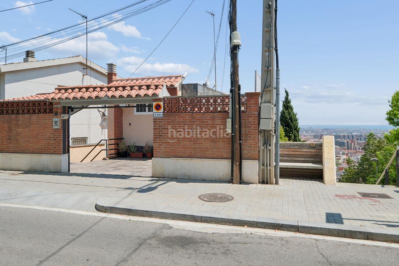 Foto 76e7f3f6-3455-4d43-99a8-9fbe12727b3c. Xalet amb aparcament a La Font d´en Fargues Barcelona