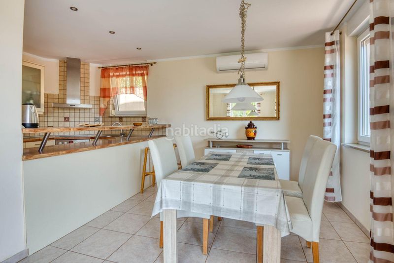 Foto ce3209fd-c8cc-4241-b917-7f7722a8455d. Masia a platja de Pals Pals
