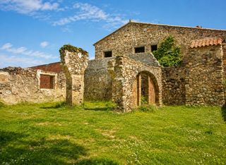 Xalet  Carrer dels masos. Exclusiva masía histórica entre viñedos