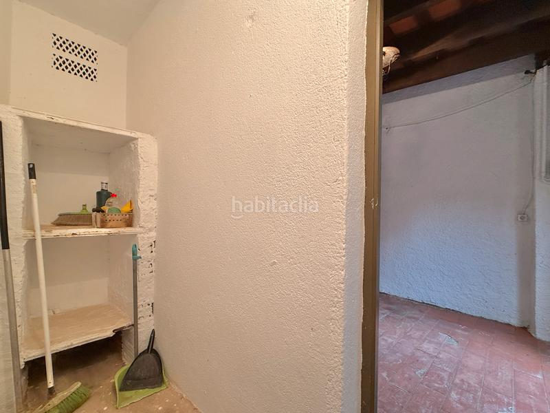 Foto a260976b-e3ee-4d5e-96c7-bd915b119081. Casa pareada casa de pueblo la bisbal en Bisbal d´Empordà (La)