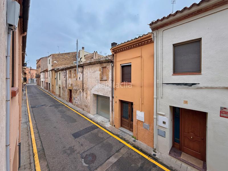 Foto f5d42162-f49c-4735-bd27-6e46d847db01. Casa pareada casa de pueblo la bisbal en Bisbal d´Empordà (La)