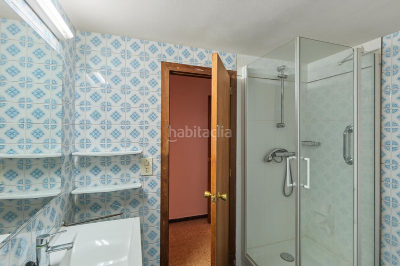 Foto ff02805e-b034-47dc-a18e-ba88a478e578. Apartament amb aparcament a Centre Figueres