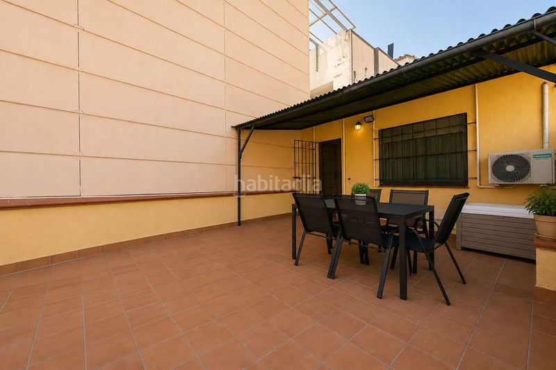 Foto a6d25eb2-6824-4b1d-9553-f8d22643830c. Casa adossada a Barri Vell Salt