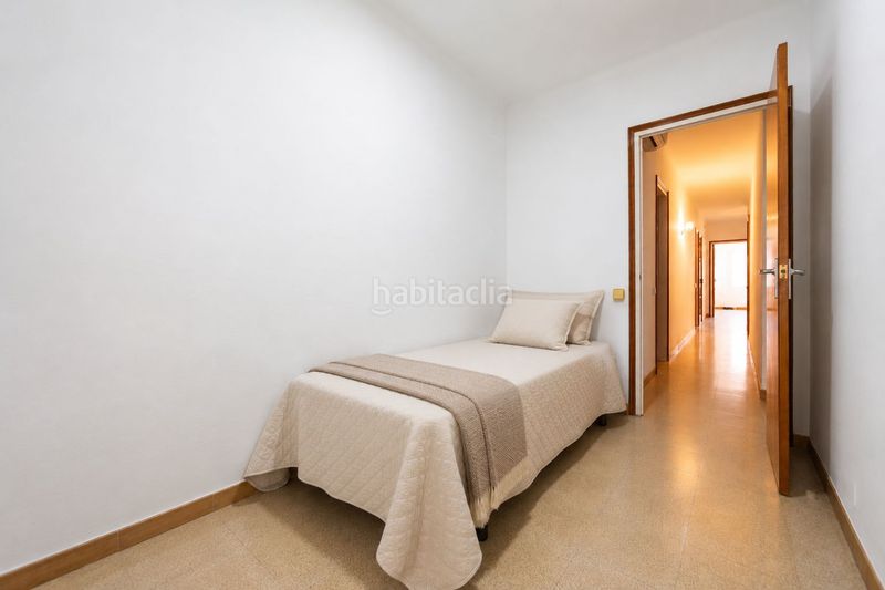 Foto f0634c49-d2af-4c97-b343-afd500835d6f. Casa adossada a Barri Vell Salt
