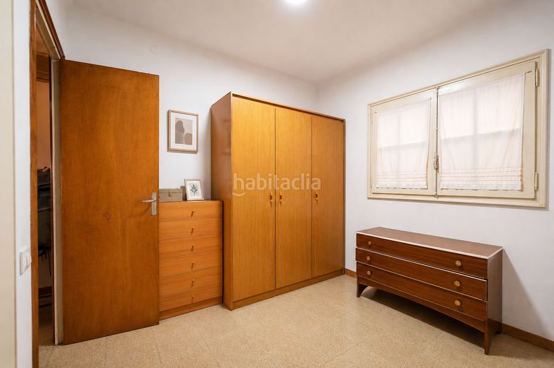 Foto fc323ef6-5511-429e-88d5-e09728281aea. Casa adossada a Barri Vell Salt