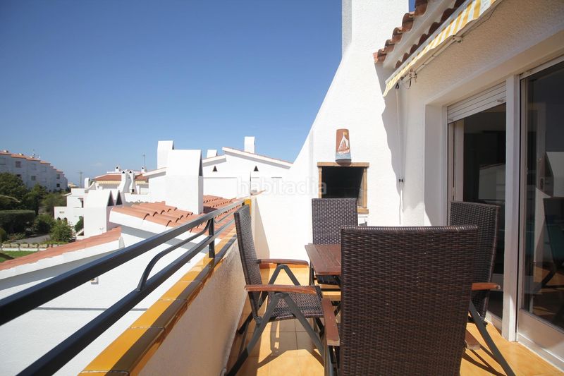 Foto 8c3543c4-a143-49a9-9101-b2be6ba8a6d5. Apartament amb piscina a Puig Rom-Canyelles-Almadrava Roses