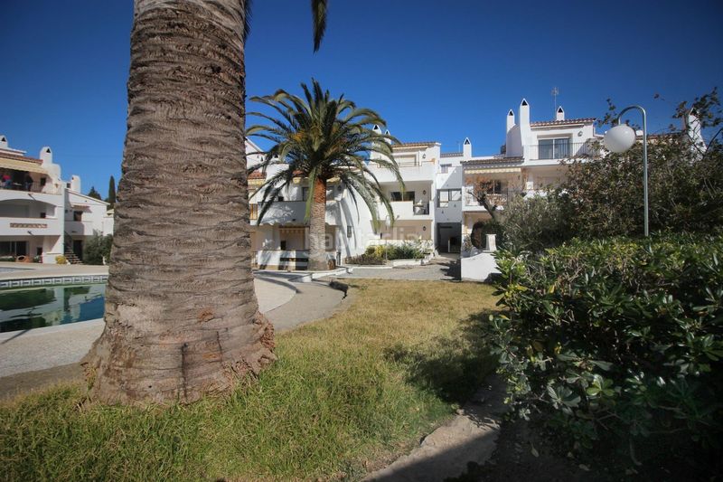 Foto 995be965-6190-4f3c-805a-421ce81f87aa. Apartament amb piscina a Puig Rom-Canyelles-Almadrava Roses