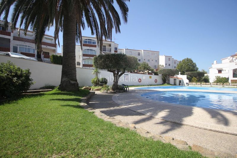 Foto f8561cc9-05e9-48fe-9520-de12ece86d1b. Apartament amb piscina a Puig Rom-Canyelles-Almadrava Roses