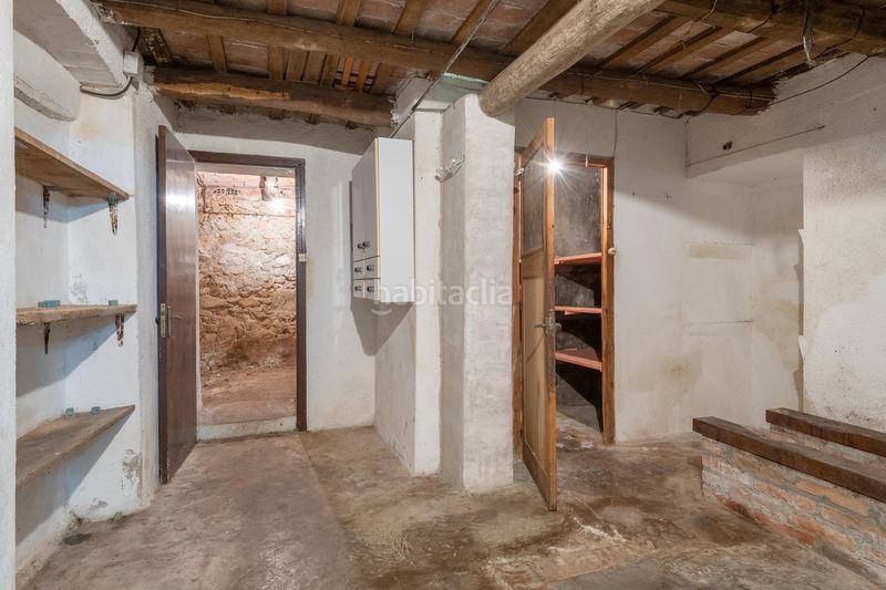 Foto 1fd826e4-c758-40c6-82e2-7d06a4befbe3. Xalet amb aparcament a Aiguaviva