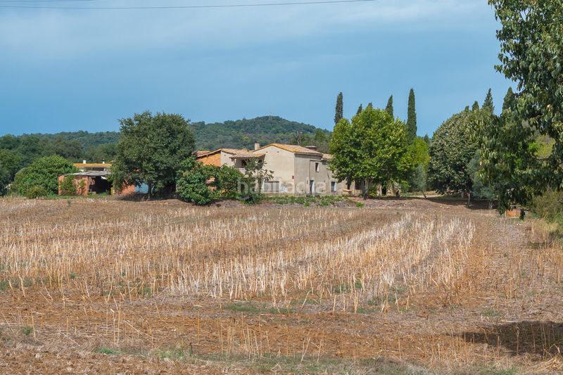 Foto f17da44e-5009-476d-92cb-c717ef5ed407. Xalet amb aparcament a Aiguaviva