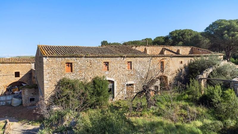 Foto 89e9b542-b93c-4ce7-a934-56d35d6b6957. Xalet a Bellcaire d´Empordà