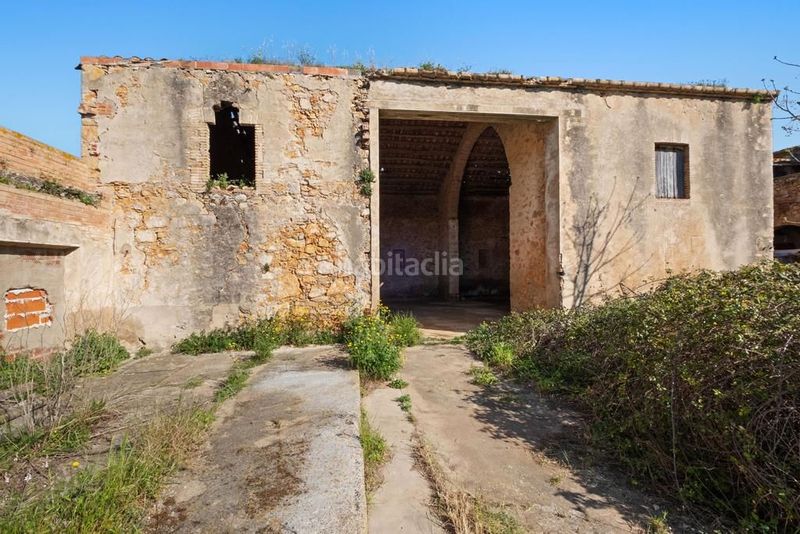 Foto c4c9f71e-913c-4bf3-ba53-d9ffb8f3b46e. Xalet a Bellcaire d´Empordà
