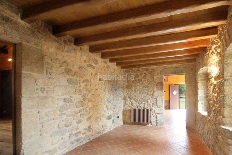 Foto 44d4374c-1a01-40dc-85d3-9dc9fad4419b. Casa bifamiliare con parcheggio in Jonquera (La)