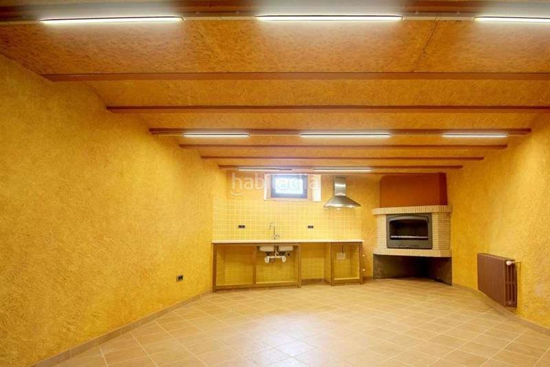 Foto 9dc934a1-21df-45e6-9c97-d77dff4d040f. Casa bifamiliare con parcheggio in Jonquera (La)