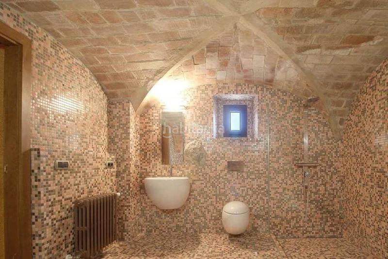 Foto cf00832d-40dc-443d-b7f4-3d4d5a85f6cf. Casa bifamiliare con parcheggio in Jonquera (La)