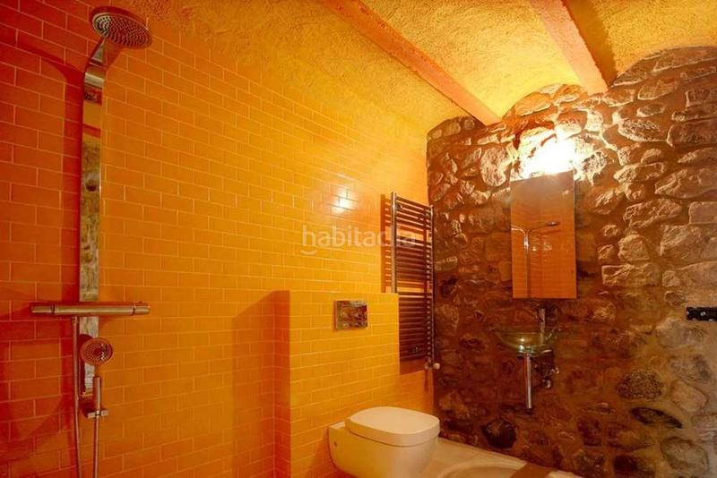 Foto 2d8b3012-9209-4387-93e8-3d134335e172. Casa pareada en Jonquera (La)