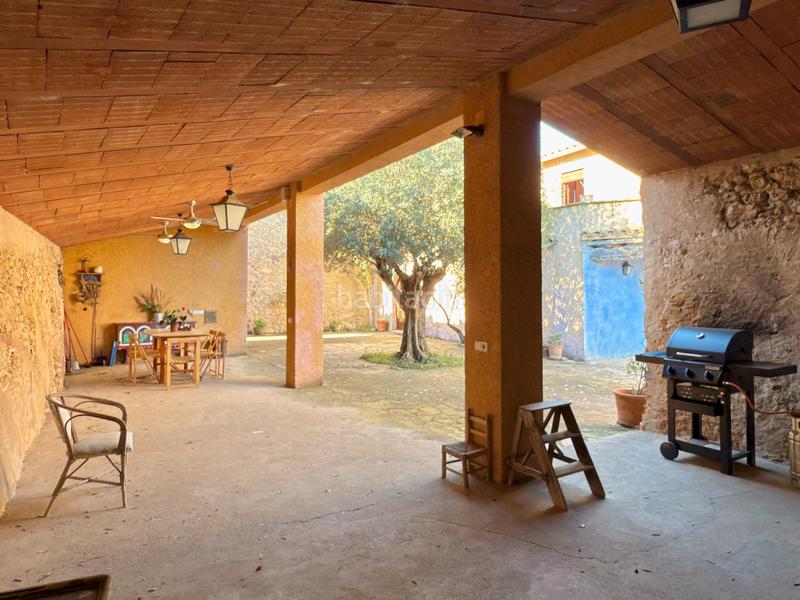 Foto 1f82e282-79bc-46fe-a783-aa2886282274. Casa bifamiliare in Saus, Camallera i Llampaies