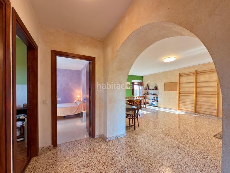 Foto c0ffac55-4d51-4b0c-b1d4-b40cc2c2e457. Casa bifamiliare in Saus, Camallera i Llampaies