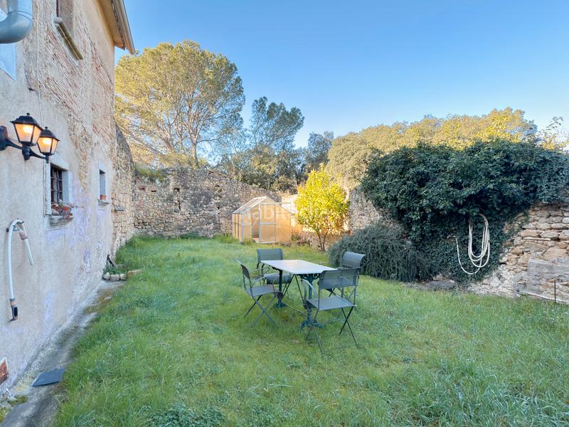 Foto cd2ce122-c8a6-4fba-afbe-2562c8060c97. Casa bifamiliare in Saus, Camallera i Llampaies