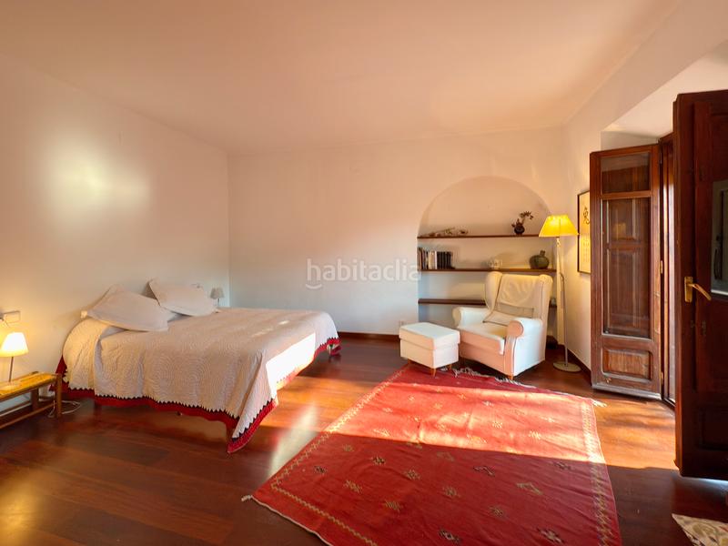 Foto eba15075-1605-4ec5-b83f-c188136e612c. Casa bifamiliare in Saus, Camallera i Llampaies