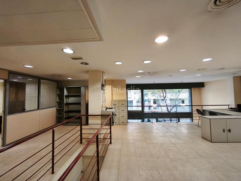 Foto 4dee7798-e028-41d9-b9be-b20eaba0e512. Local comercial a La Sagrera Barcelona