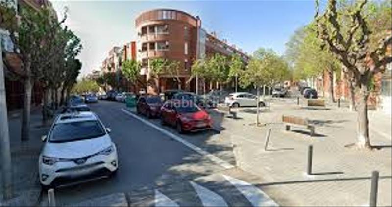 Foto ee1e0874-751f-4f5c-8634-6916068b3c0e. Parking coche exclusiva opotunidad parking trastero en Badalona