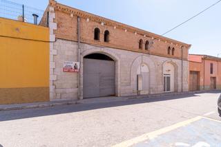 Nau industrial  Carrer de llers, 12. Casa vilafant pueblo