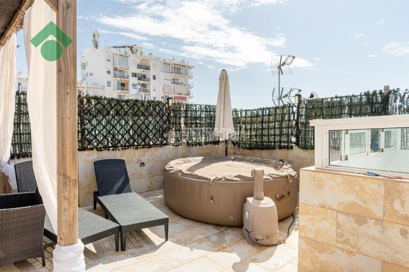 Foto d4d0087d-fdbe-426b-a1c9-52b586e9f9d4. Maison jumelée dans Centro Nerja