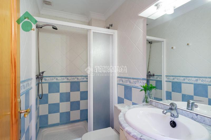 Foto 638a2877-a97b-4769-bacc-9f89feeeac5a. Casa bifamiliare con piscina in Almijara Nerja
