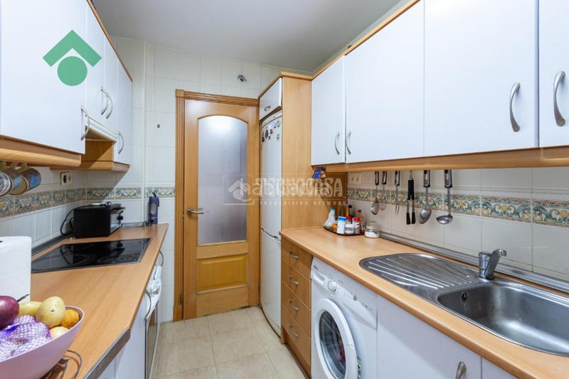 Foto a47eda51-9afa-424b-81ea-ff7ed4584b11. Pis amb piscina a Chaparil - Torrecilla - Punta Lara Nerja