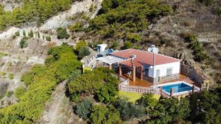 Mas à Capistrano. Casa rural en venta en nerja