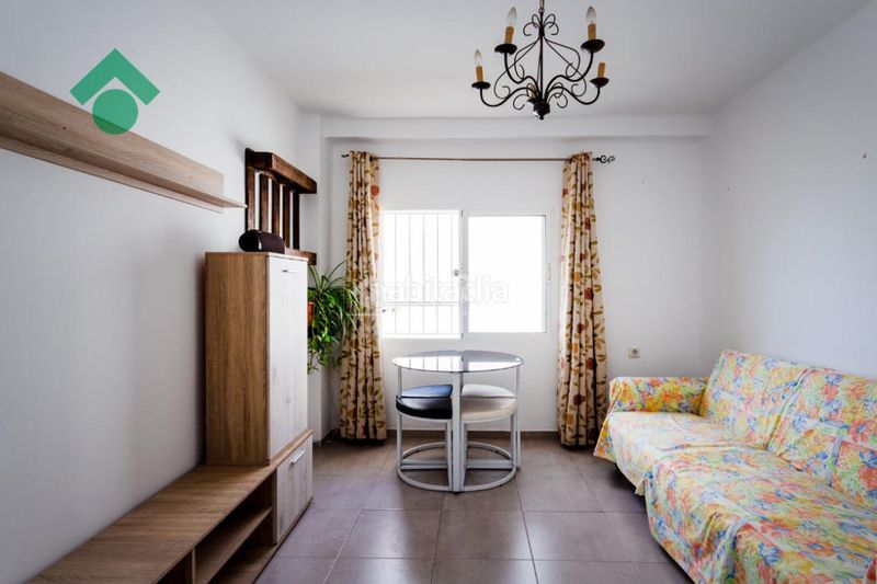 Foto 0728a4b5-bdf0-479a-8632-62089d7455d7. Pis a Centro Nerja