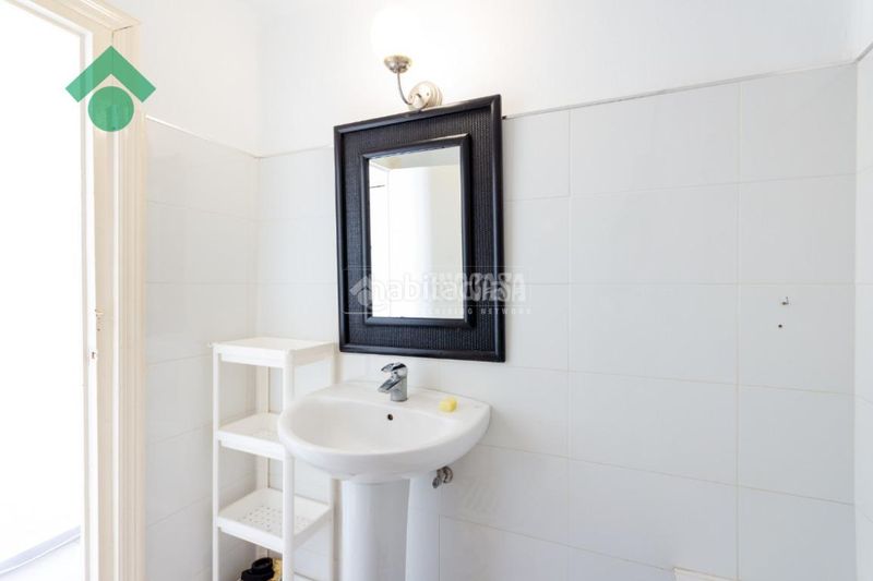 Foto ed1738fd-dcc4-4c44-b042-d3854bbb4e09. Pis a Centro Nerja