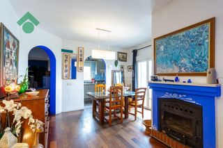 Casa aparellada a Capistrano. Casa en venta en nerja