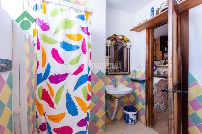 Foto 5a8bdac2-264e-472c-a8d5-16263af92374. Piso  en venta en Centro Nerja