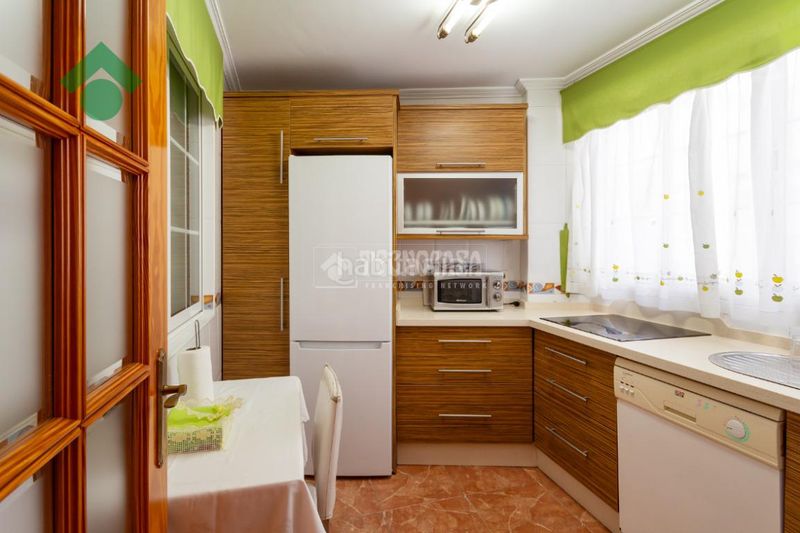 Foto b9a691b1-eda4-4126-becd-ec04a2776834. Appartamento in Centro Nerja