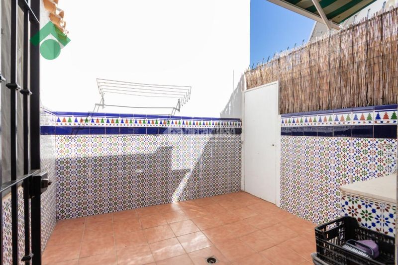 Foto 4ee07f27-3f28-46ae-9533-a5c007d71e53. Casa aparellada a Almijara Nerja