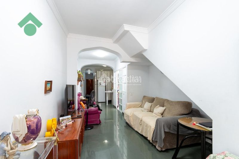 Foto e657d315-7b32-4d47-91fa-cca97cd36684. Casa aparellada amb calefacció a Centro Nerja